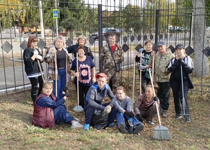 В районах Саратовской области прошли массовые субботники В районах Саратовской области прошли массовые субботники